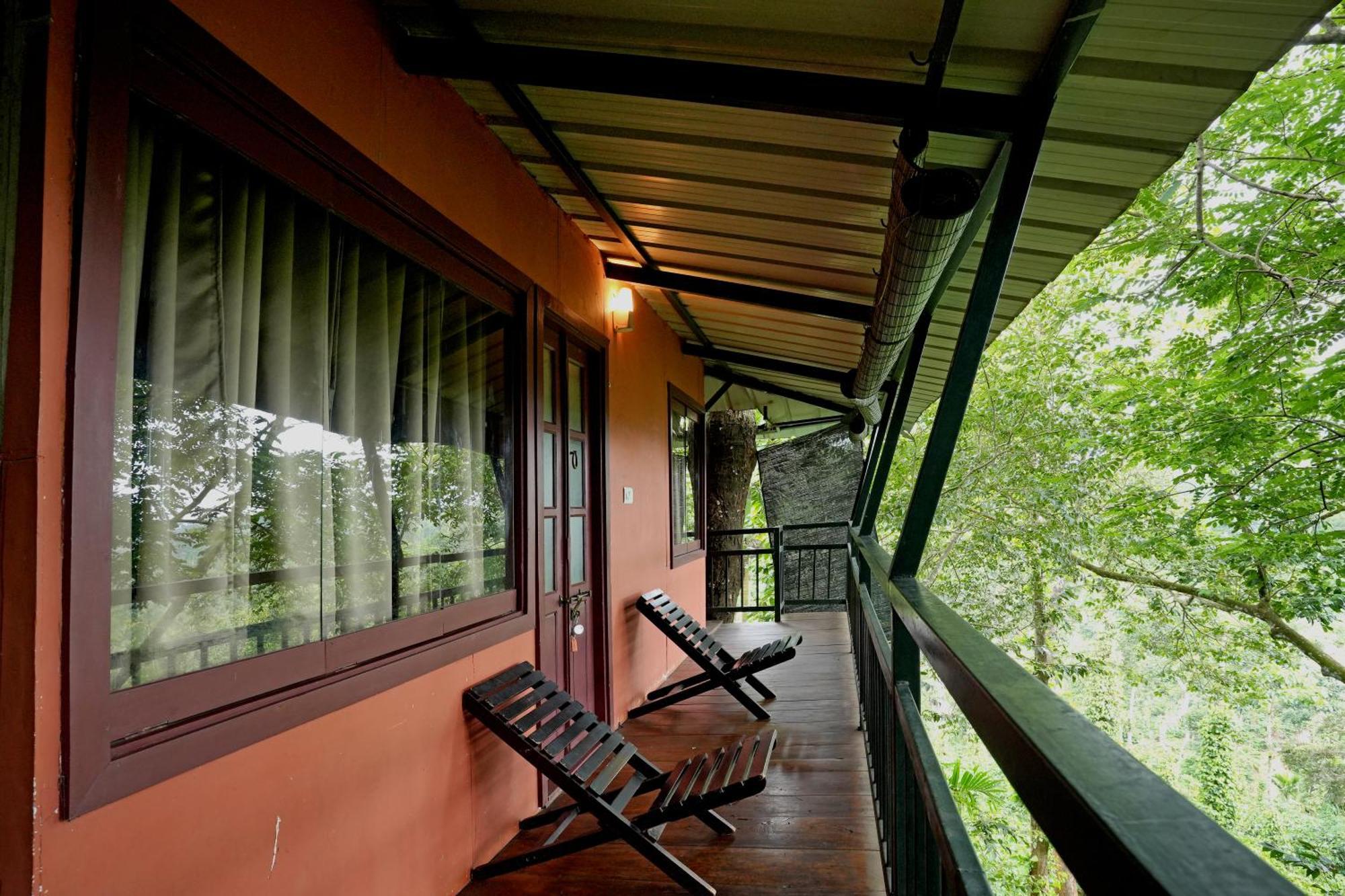 Coffee Acres Resort Kalpatta Ngoại thất bức ảnh